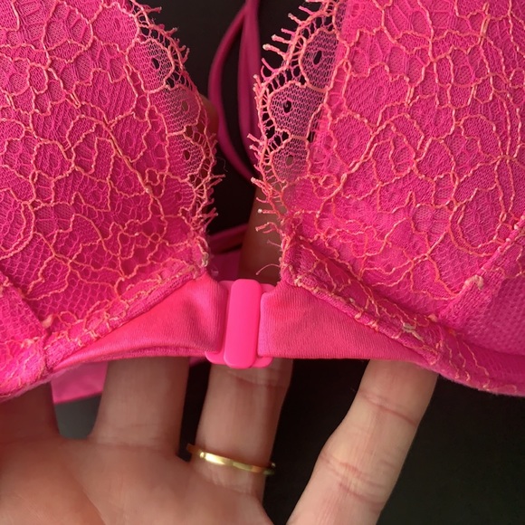 VS very sexy push-up bra 34C - Picture 5 of 6